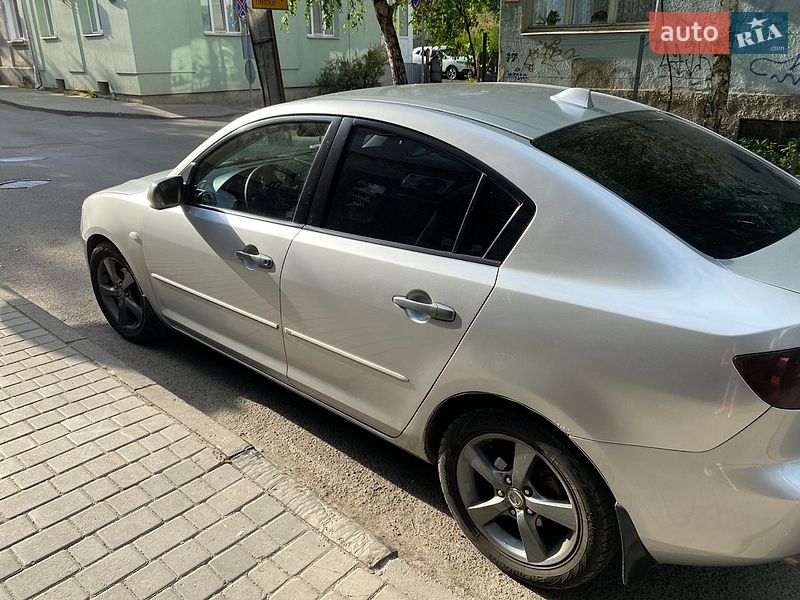 Mazda 3 2005