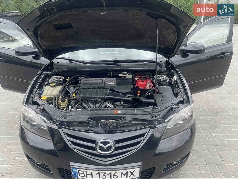Седан Mazda 3 2007 в Тростянці