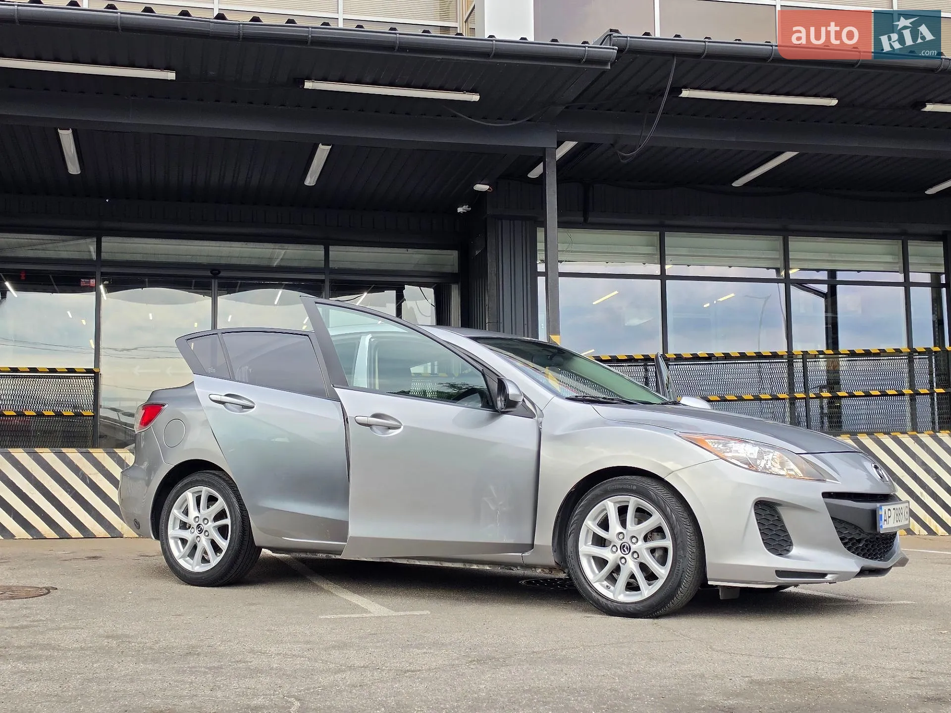 2011 Mazda 3 - мініатюра 14