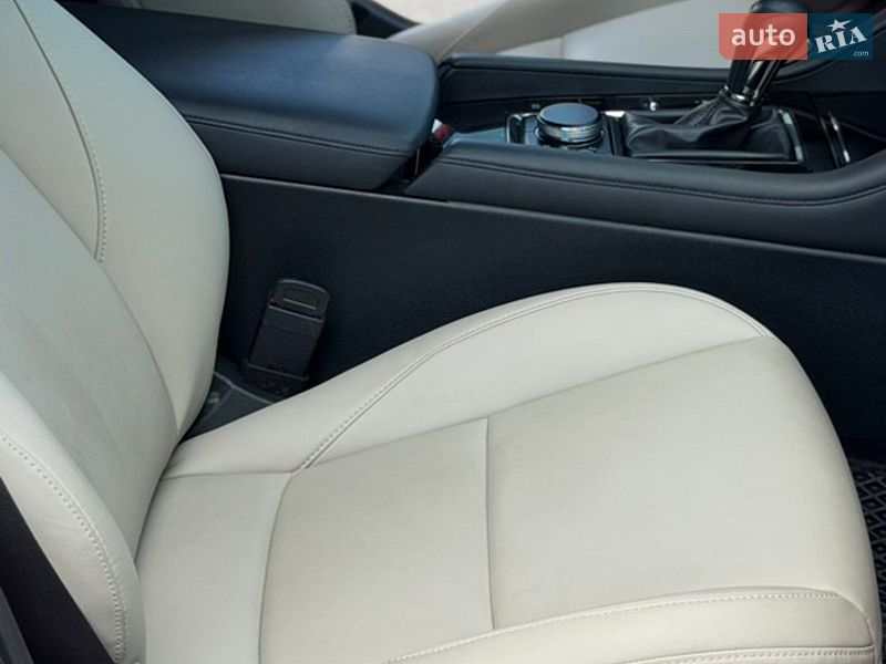 Седан Mazda 3 2019 в Одесі