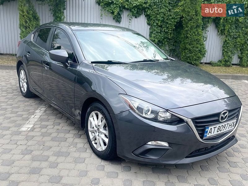 Седан Mazda 3 2014 в Перегинском