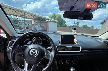 Седан Mazda 3 2014 в Перегинском