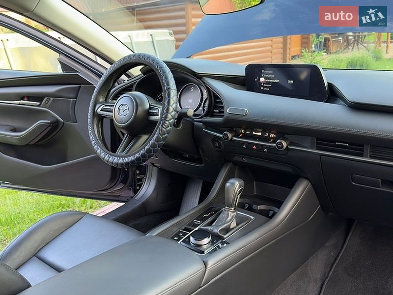 Седан Mazda 3 2020 в Могилів-Подільському