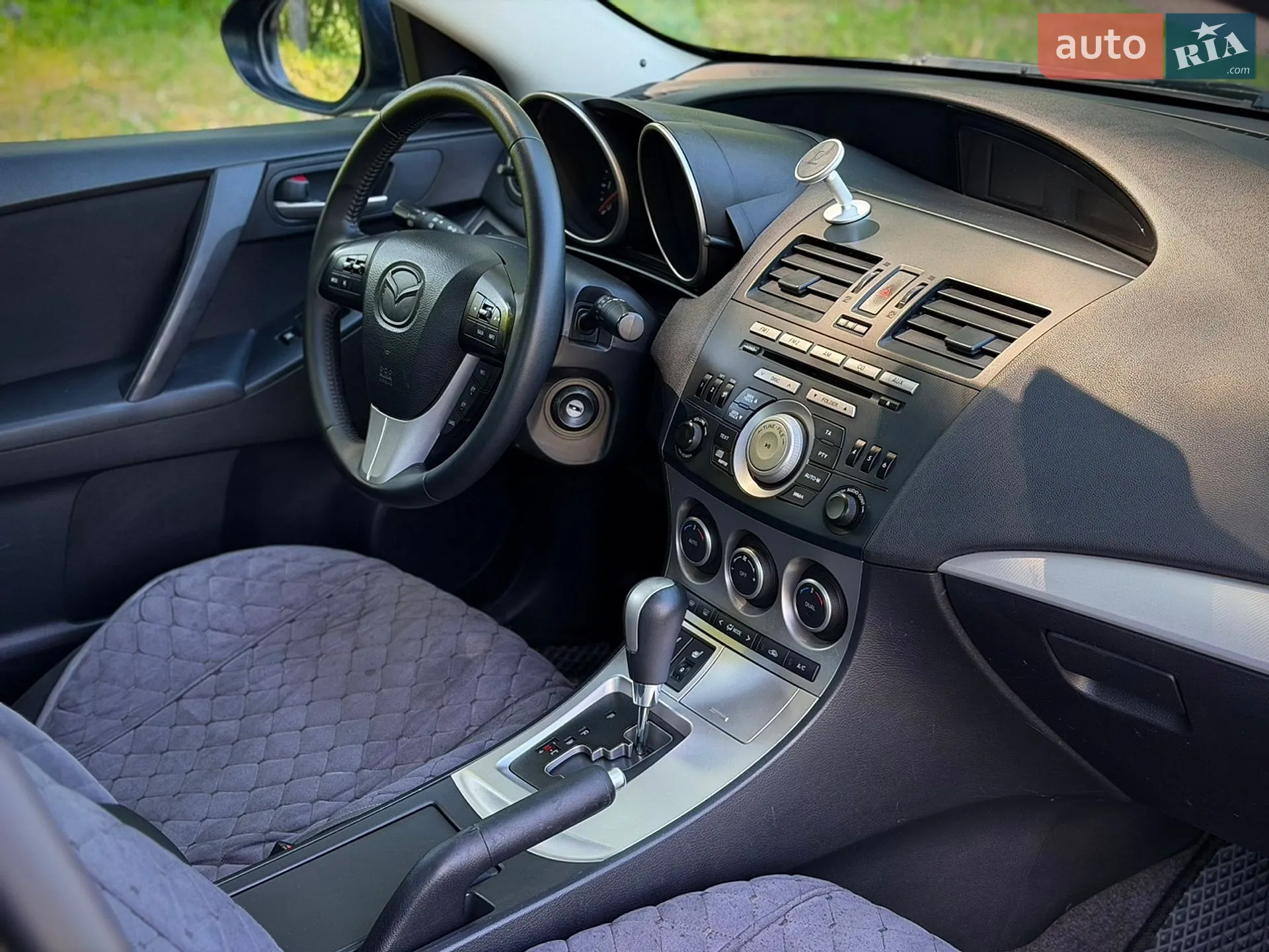 2010 Mazda 3 - мініатюра 38