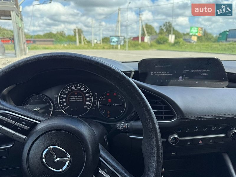 Седан Mazda 3 2019 в Львові