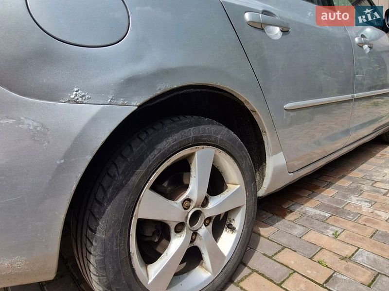 Хетчбек Mazda 3 2005 в Києві фото 5 Хетчбек Mazda 3 2005 в Києві