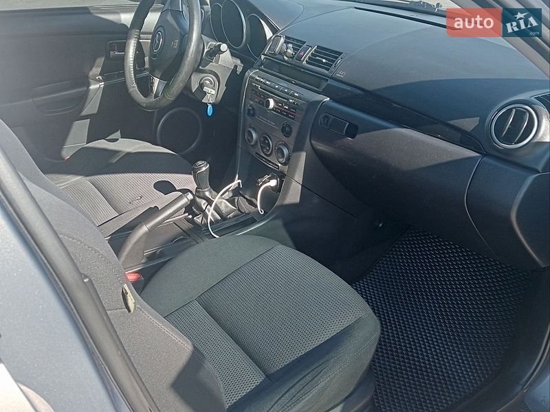 Хетчбек Mazda 3 2006 в Львові