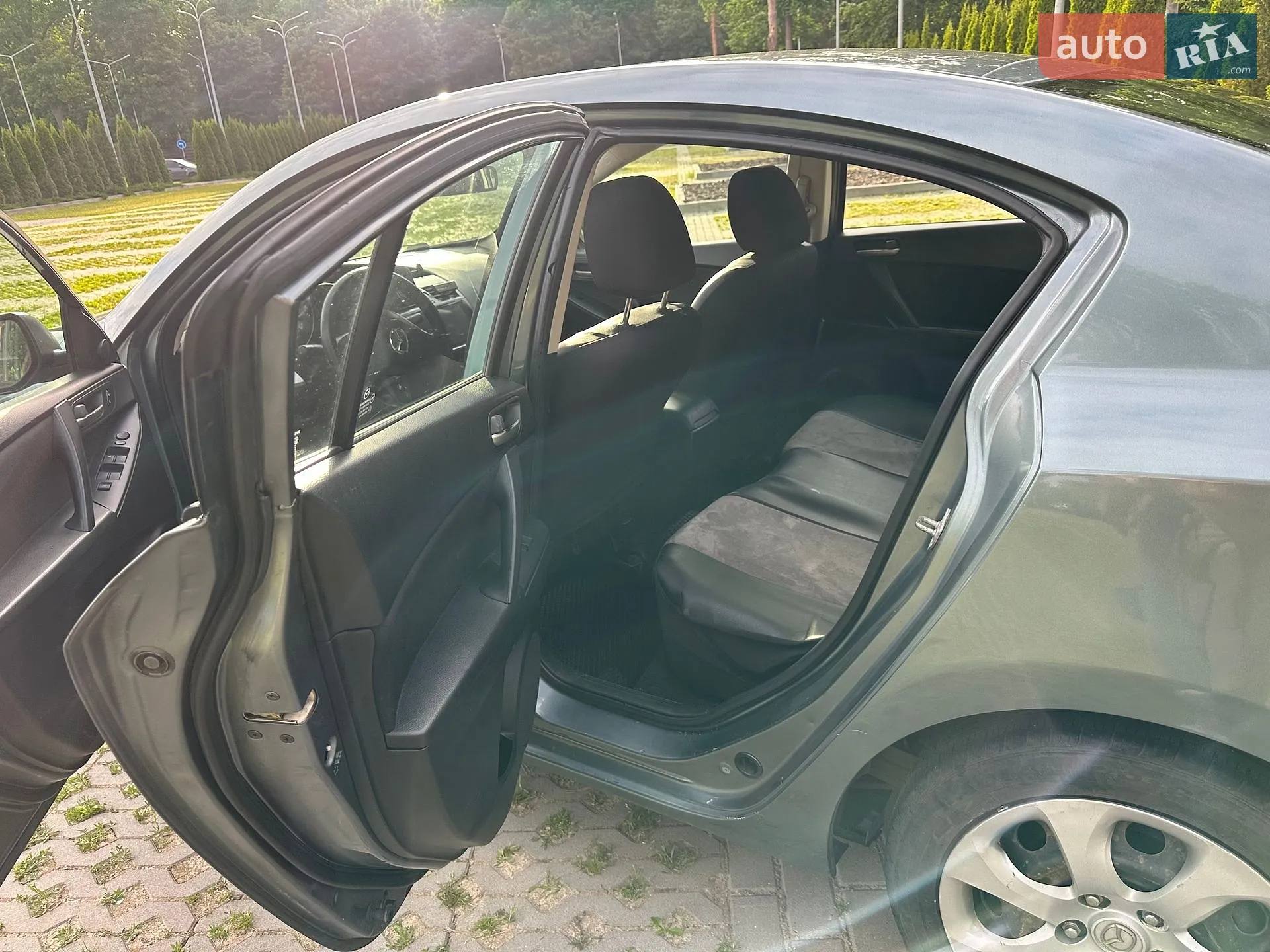 2011 Mazda 3 - мініатюра 13