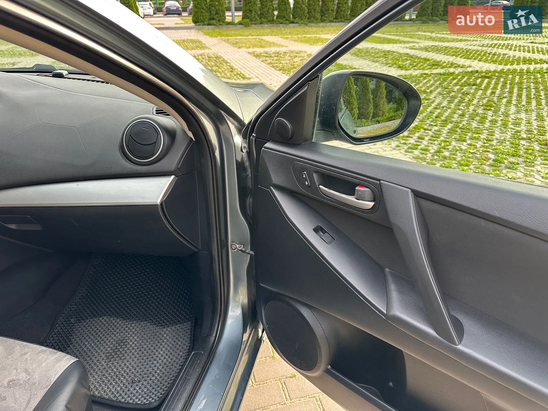 2011 Mazda 3 - мініатюра 18