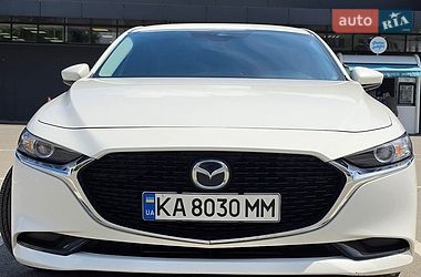 Седан Mazda 3 2018 в Буче Седан Mazda 3 2018 в Буче