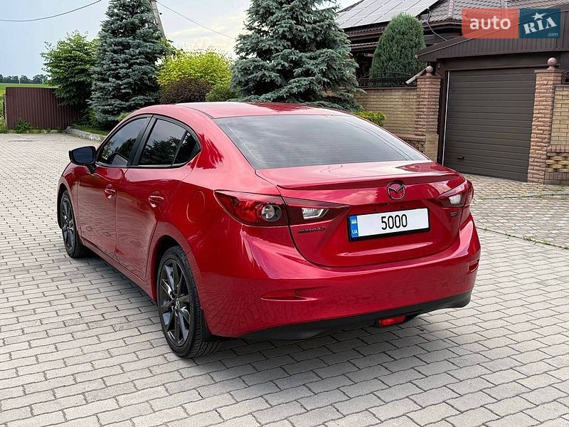 Седан Mazda 3 2017 в Белой Церкви