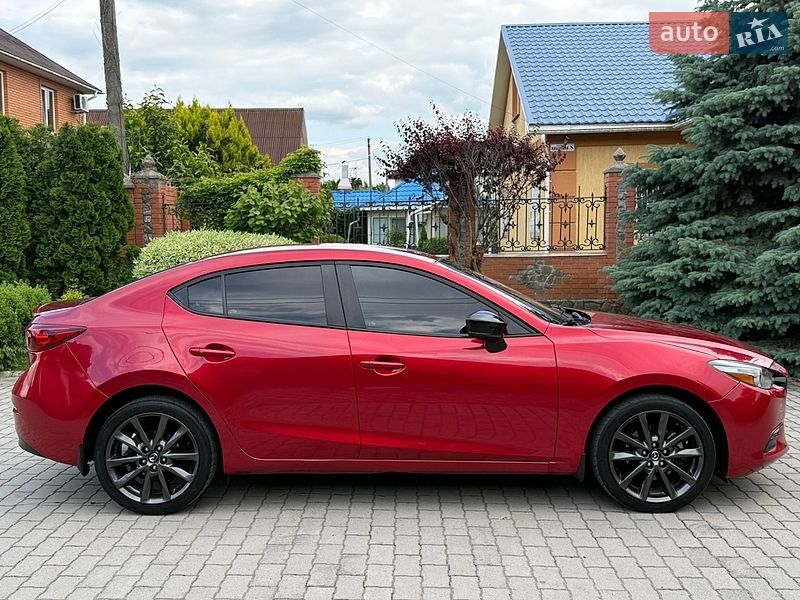 Седан Mazda 3 2017 в Белой Церкви
