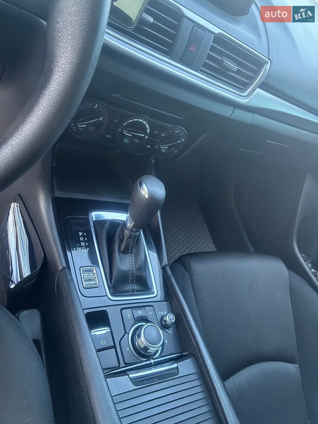 2018 Mazda 3 - мініатюра 26