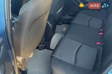 Седан Mazda 3 2018 в Самборі