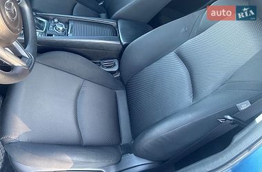 Седан Mazda 3 2018 в Самборі