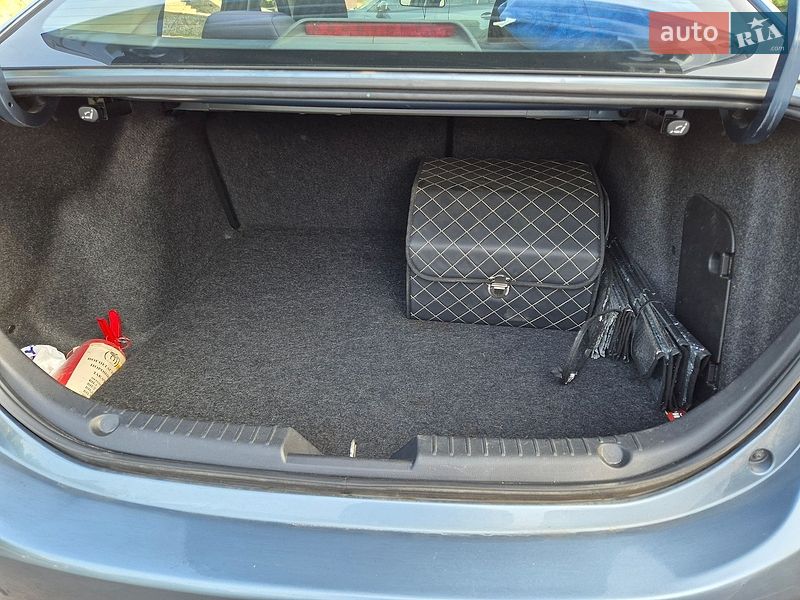 Седан Mazda 3 2014 в Білій Церкві фото 10 Седан Mazda 3 2014 в Білій Церкві