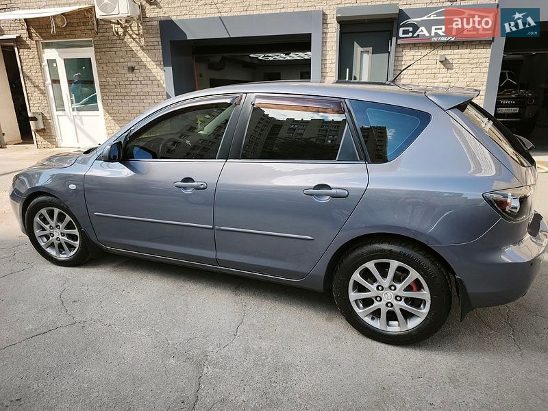 Хетчбек Mazda 3 2008 в Дніпрі