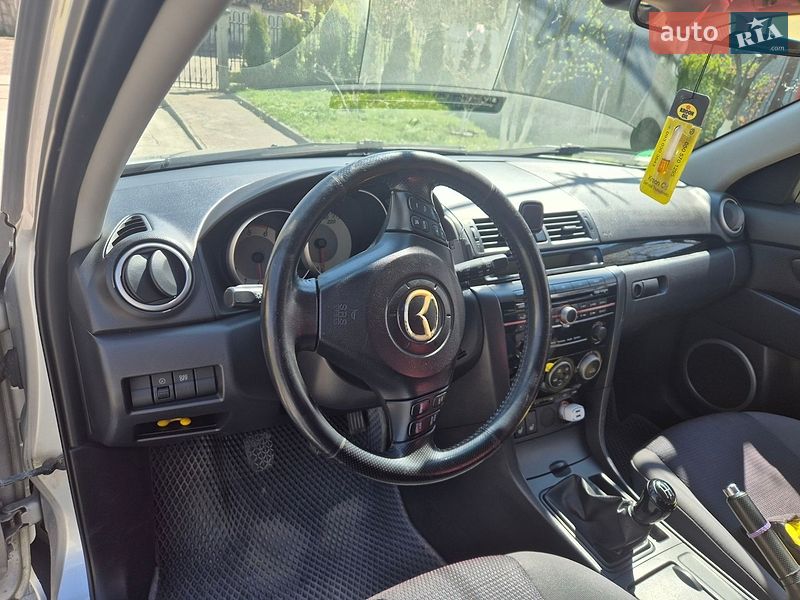 Хэтчбек Mazda 3 2008 в Дрогобыче