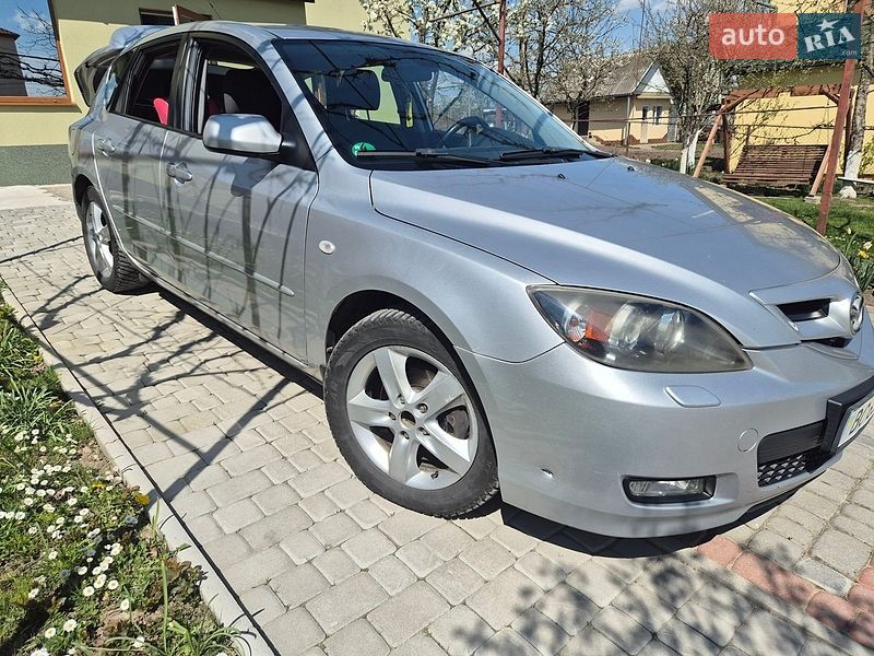 Хэтчбек Mazda 3 2008 в Дрогобыче
