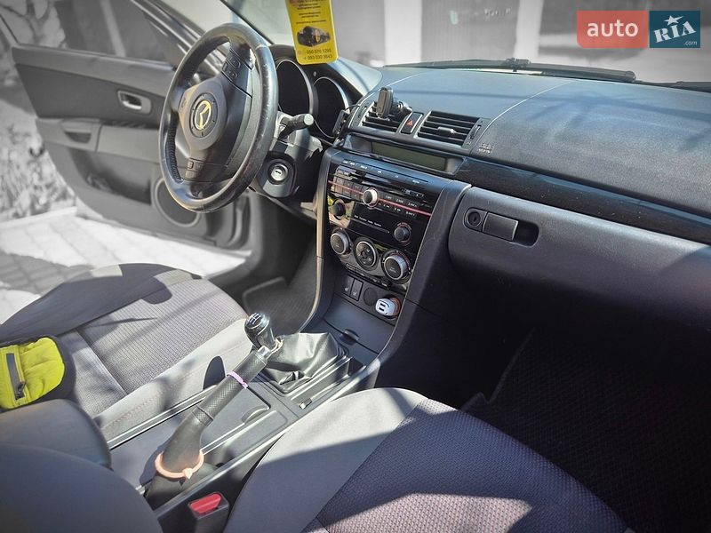 Хэтчбек Mazda 3 2008 в Дрогобыче