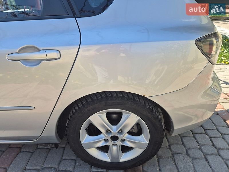 Хетчбек Mazda 3 2008 в Дрогобичі