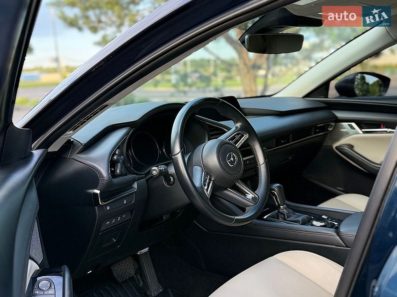 Седан Mazda 3 2019 в Львове фото 22 Седан Mazda 3 2019 в Львове