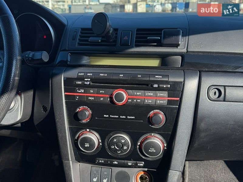 Хэтчбек Mazda 3 2009 в Киеве