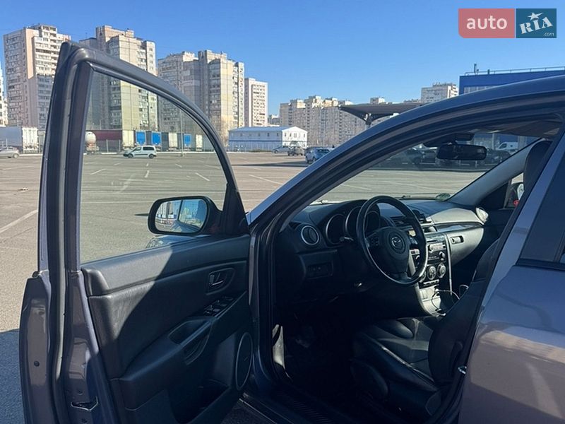 Хэтчбек Mazda 3 2009 в Киеве