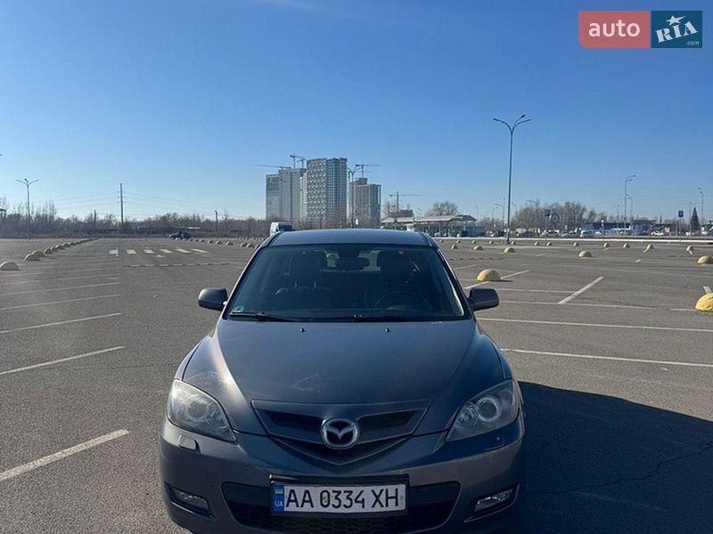 Хэтчбек Mazda 3 2009 в Киеве