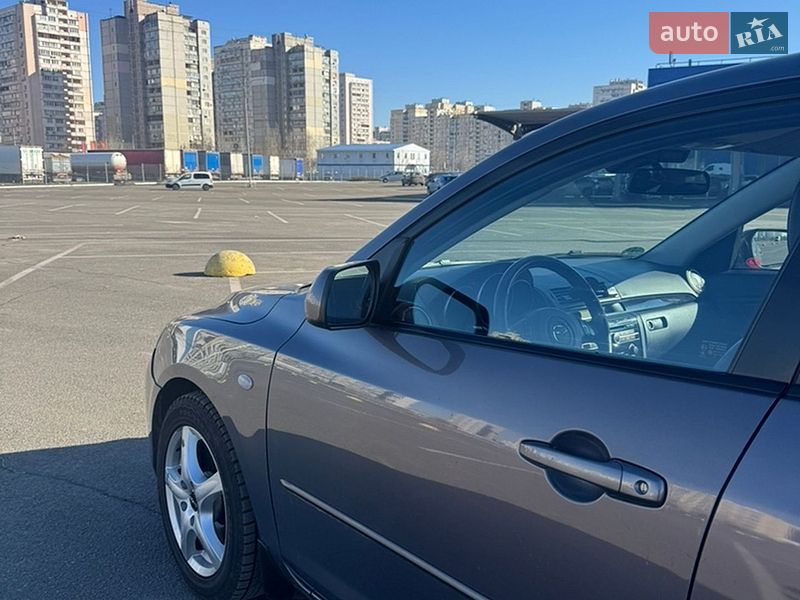 Хэтчбек Mazda 3 2009 в Киеве