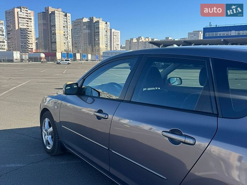 Хэтчбек Mazda 3 2009 в Киеве