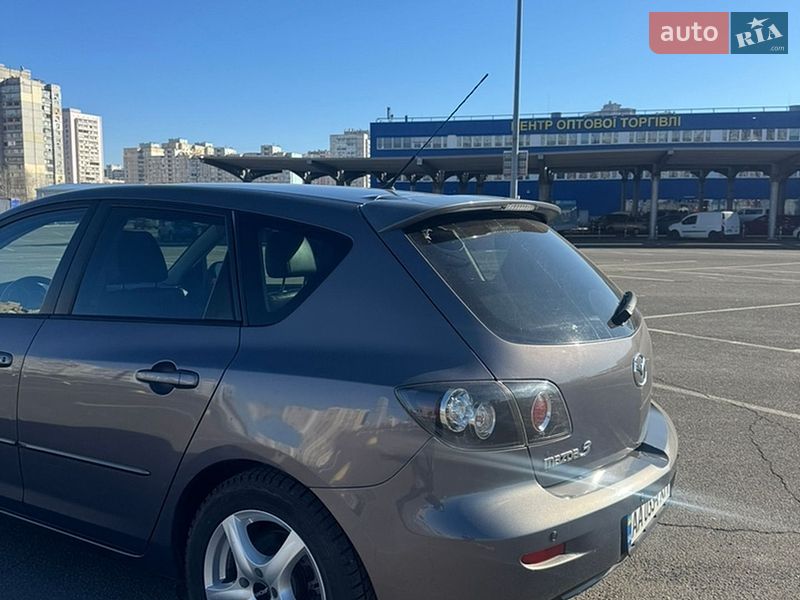 Хэтчбек Mazda 3 2009 в Киеве