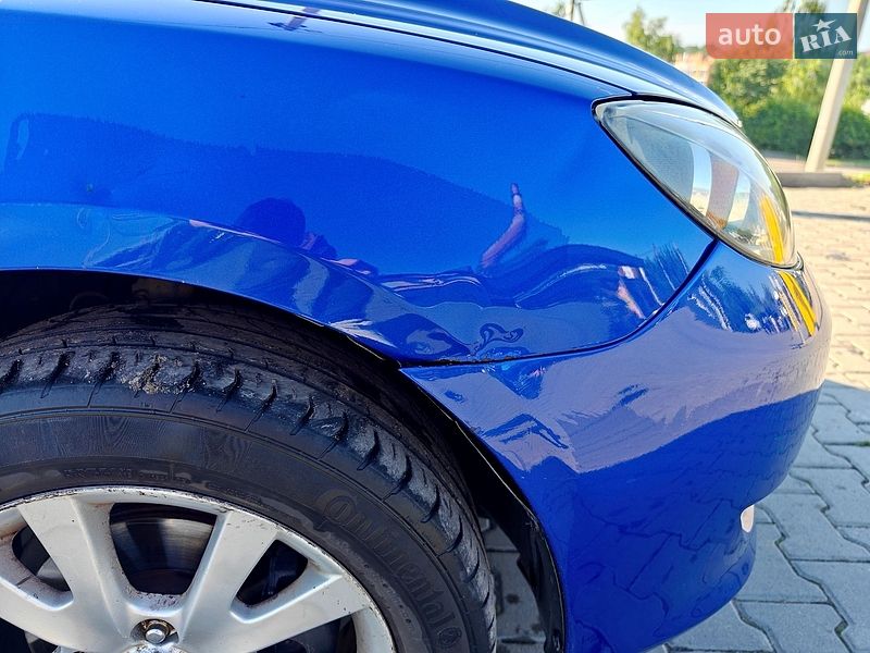 Хэтчбек Mazda 3 2006 в Черновцах