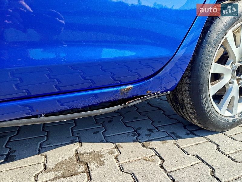Хэтчбек Mazda 3 2006 в Черновцах
