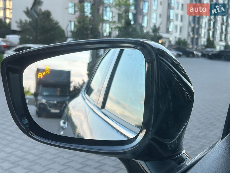 Седан Mazda 3 2014 в Києві