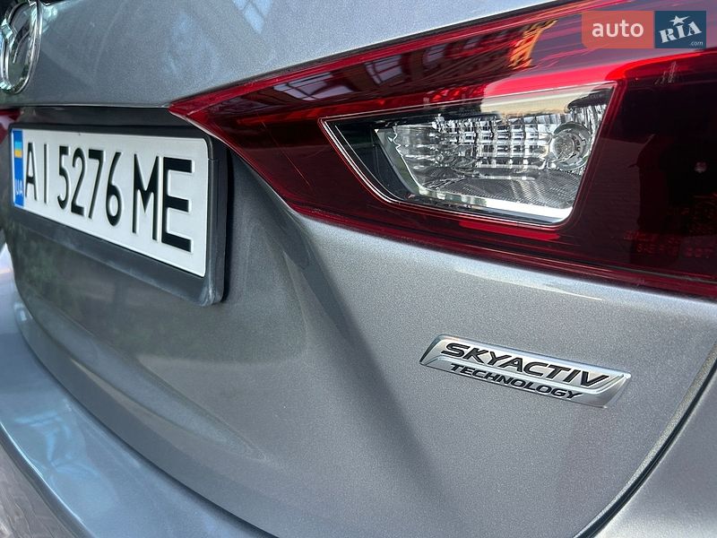 Седан Mazda 3 2014 в Києві