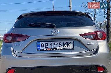 Хетчбек Mazda 3 2016 в Житомирі