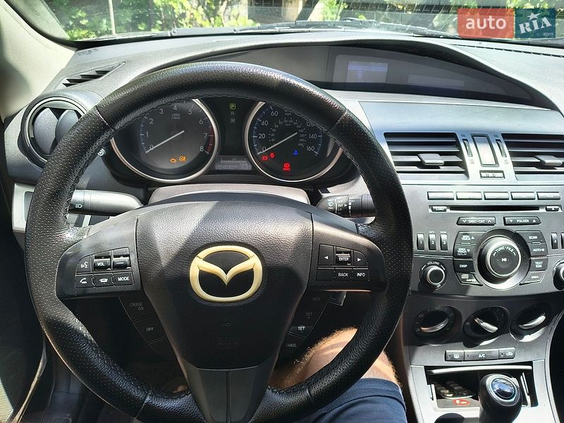 Седан Mazda 3 2011 в Запоріжжі фото 3 Седан Mazda 3 2011 в Запоріжжі