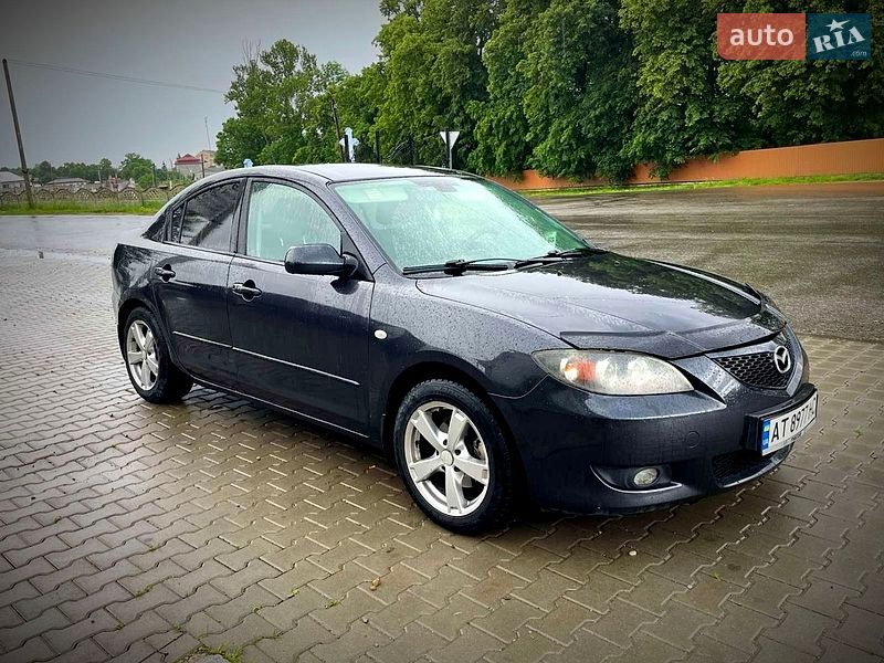 Седан Mazda 3 2005 в Ивано-Франковске