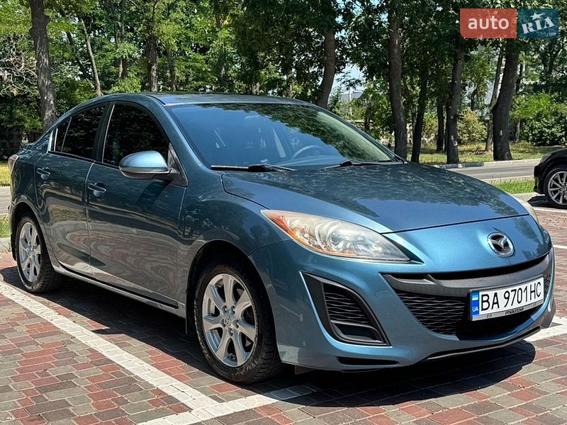 Седан Mazda 3 2010 в Кропивницком