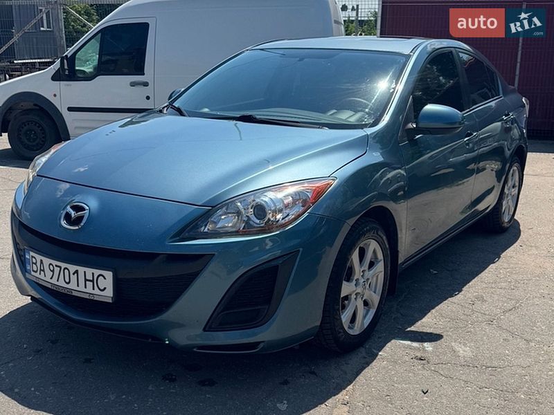 Седан Mazda 3 2010 в Кропивницком