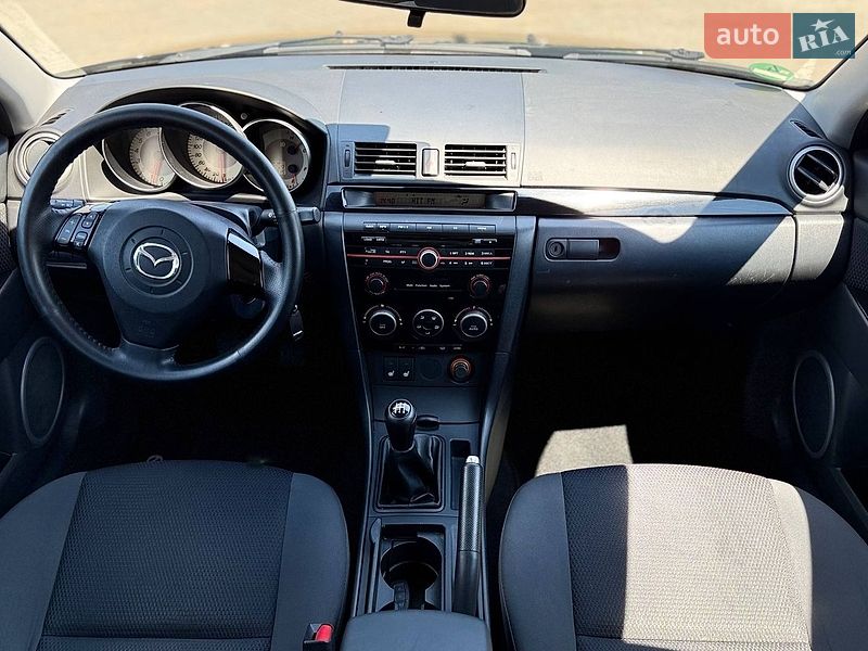 Хетчбек Mazda 3 2008 в Кропивницькому