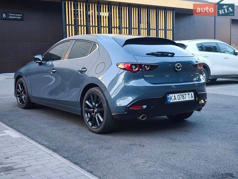 Хэтчбек Mazda 3 2022 в Киеве фото 4 Хэтчбек Mazda 3 2022 в Киеве