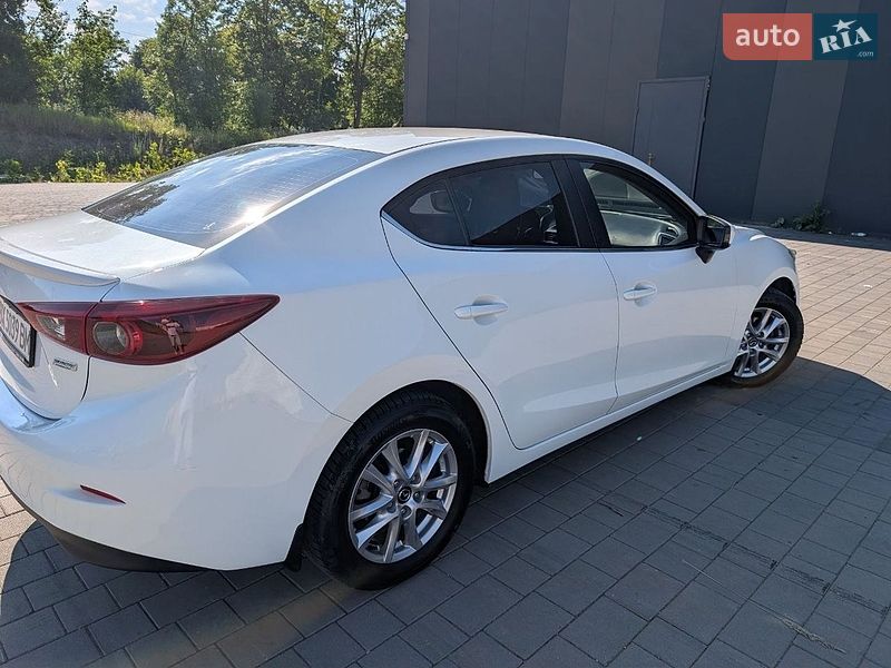 Седан Mazda 3 2013 в Хмельницком
