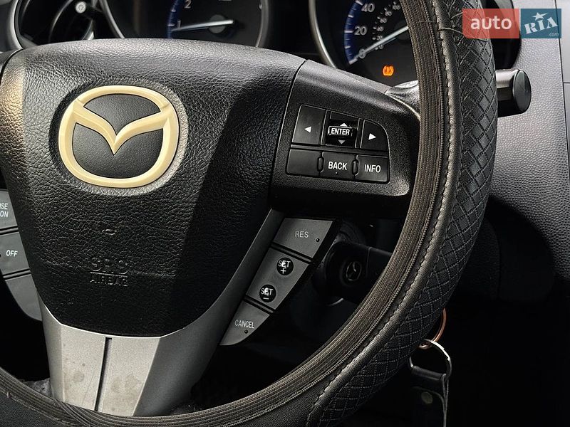 Хэтчбек Mazda 3 2012 в Львове