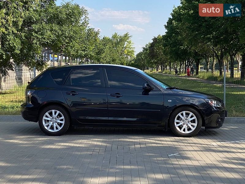 Хэтчбек Mazda 3 2007 в Днепре