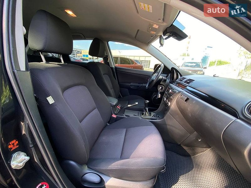 Хэтчбек Mazda 3 2007 в Днепре