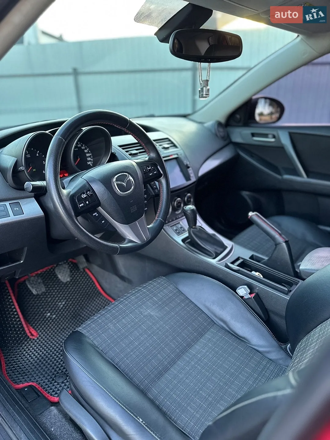 2011 Mazda 3 - мініатюра 14
