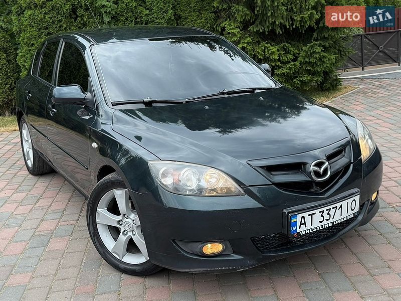 Хетчбек Mazda 3 2005 в Івано-Франківську