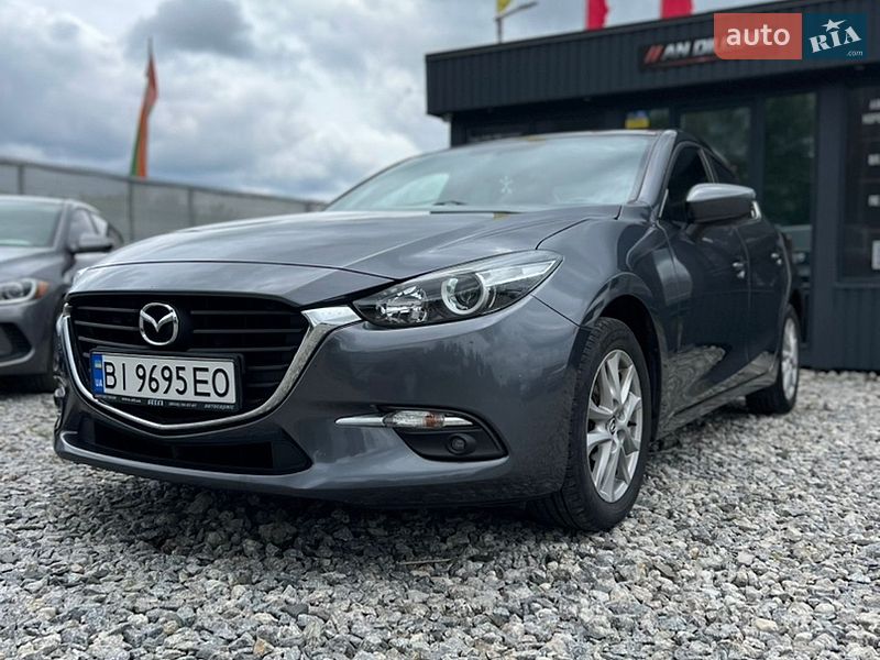 Седан Mazda 3 2013 в Полтаве